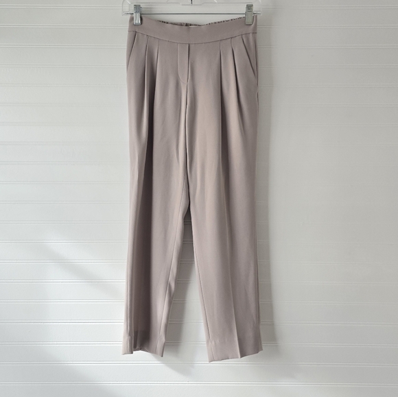 Aritzia Babaton Cohen Pull-On Cropped Pant 00 - Picture 3 of 9